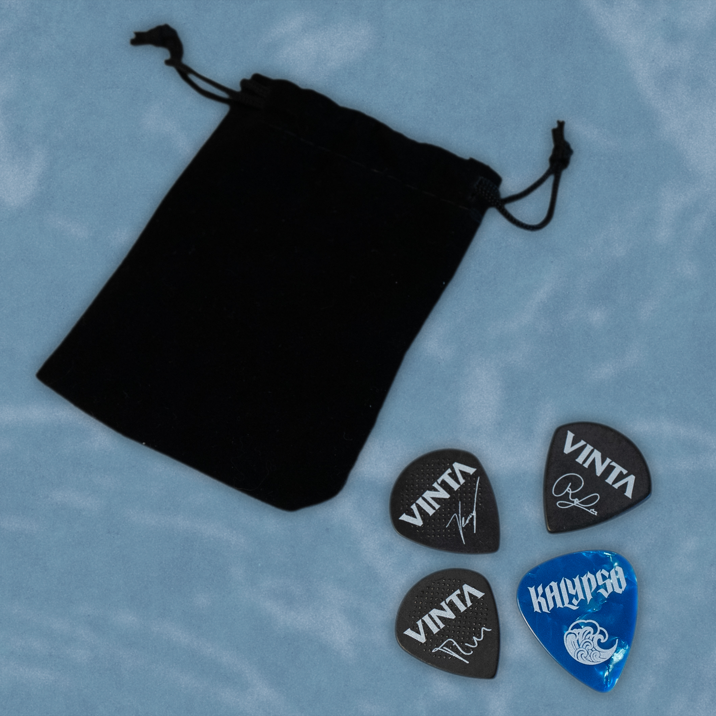 Signature Plec Bundle